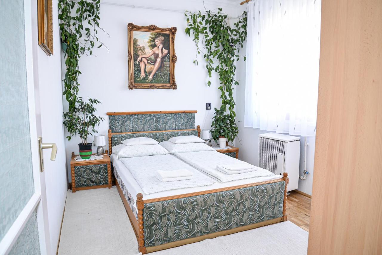 Vila Lilla Vendeghaz Hajdúszoboszló Exteriér fotografie