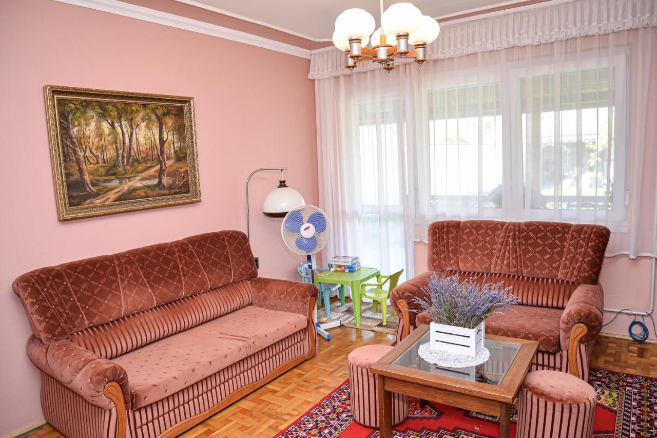 Vila Lilla Vendeghaz Hajdúszoboszló Exteriér fotografie
