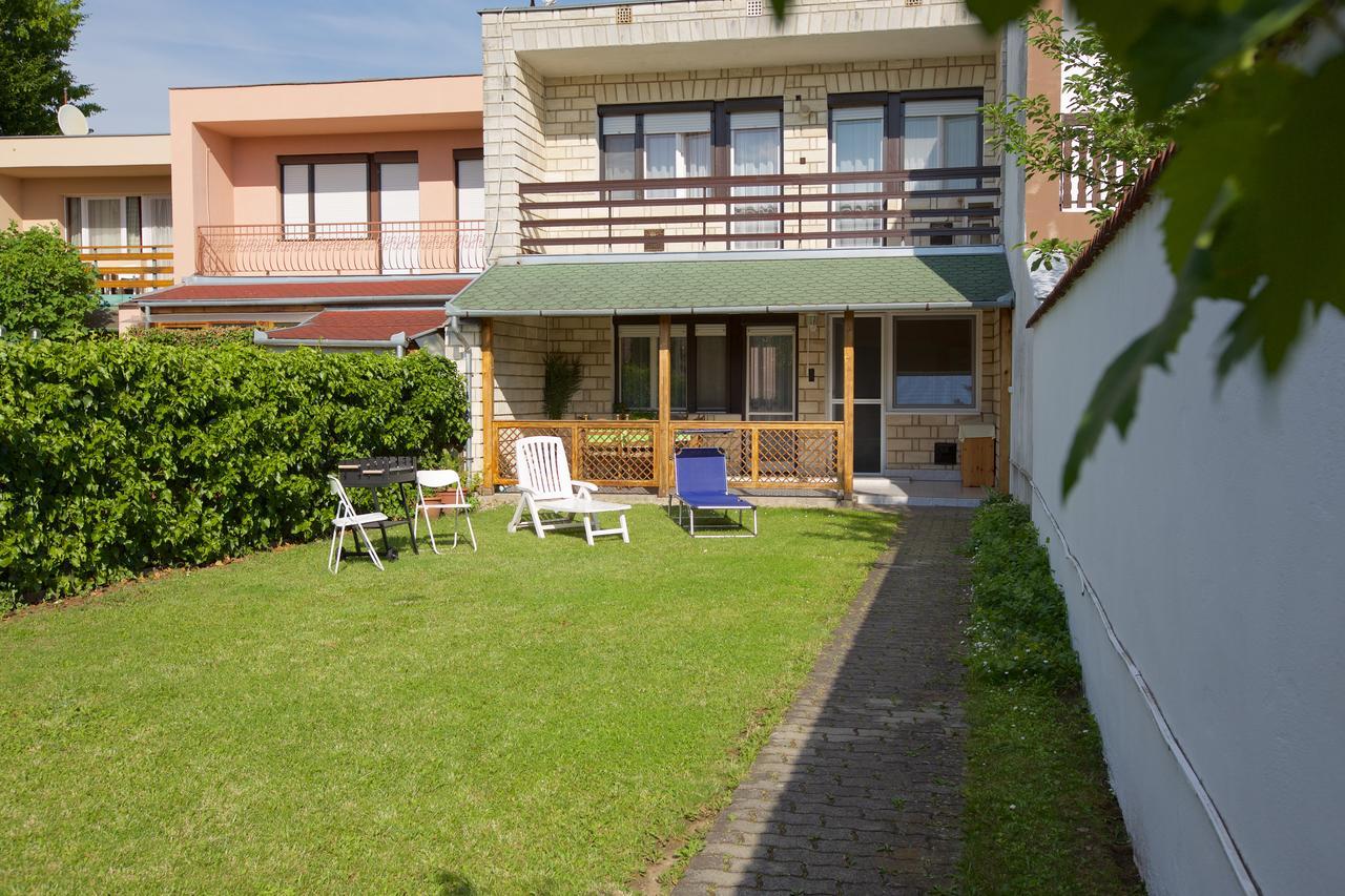 Vila Lilla Vendeghaz Hajdúszoboszló Exteriér fotografie